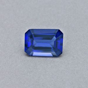 2.50 carat tanzanite emerald cut gemstone